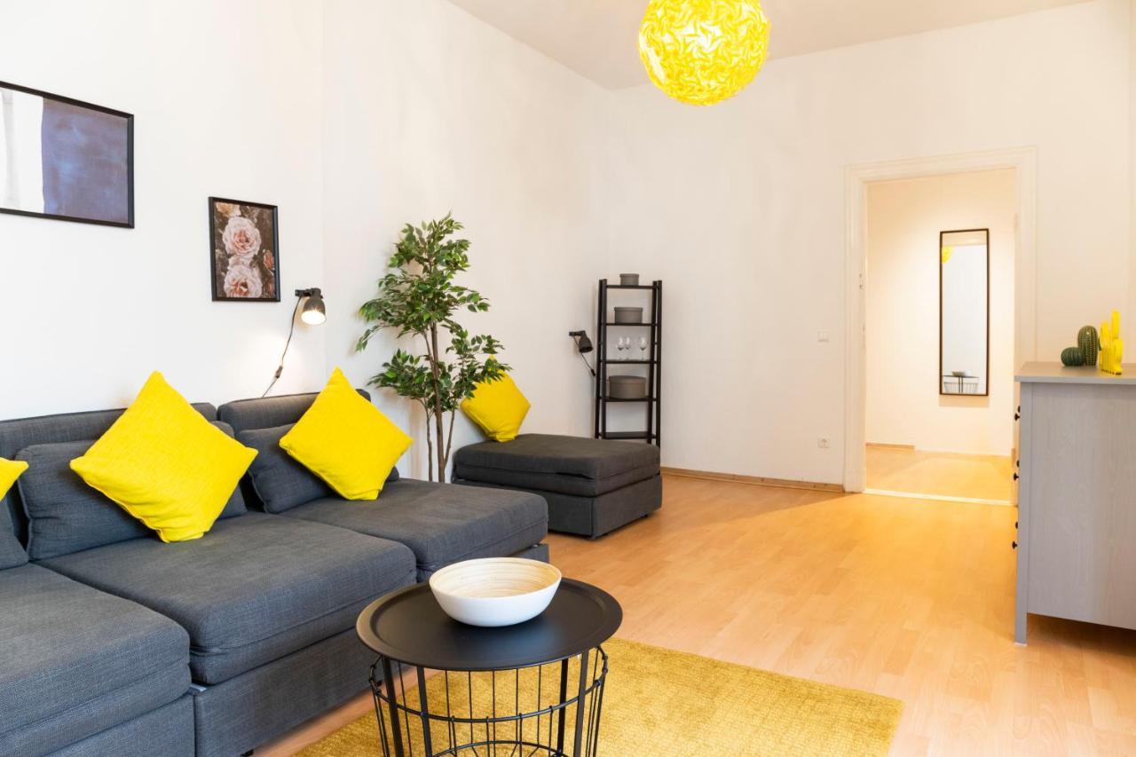 Amazing Apartment 1Br For 7 @Mauerpark Pberg Берлін Екстер'єр фото